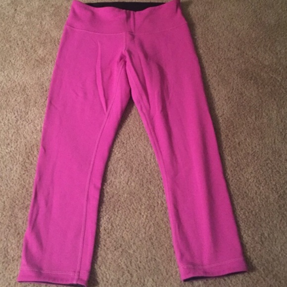 Lululemon reversible leggings, size 6. - Picture 1 of 4